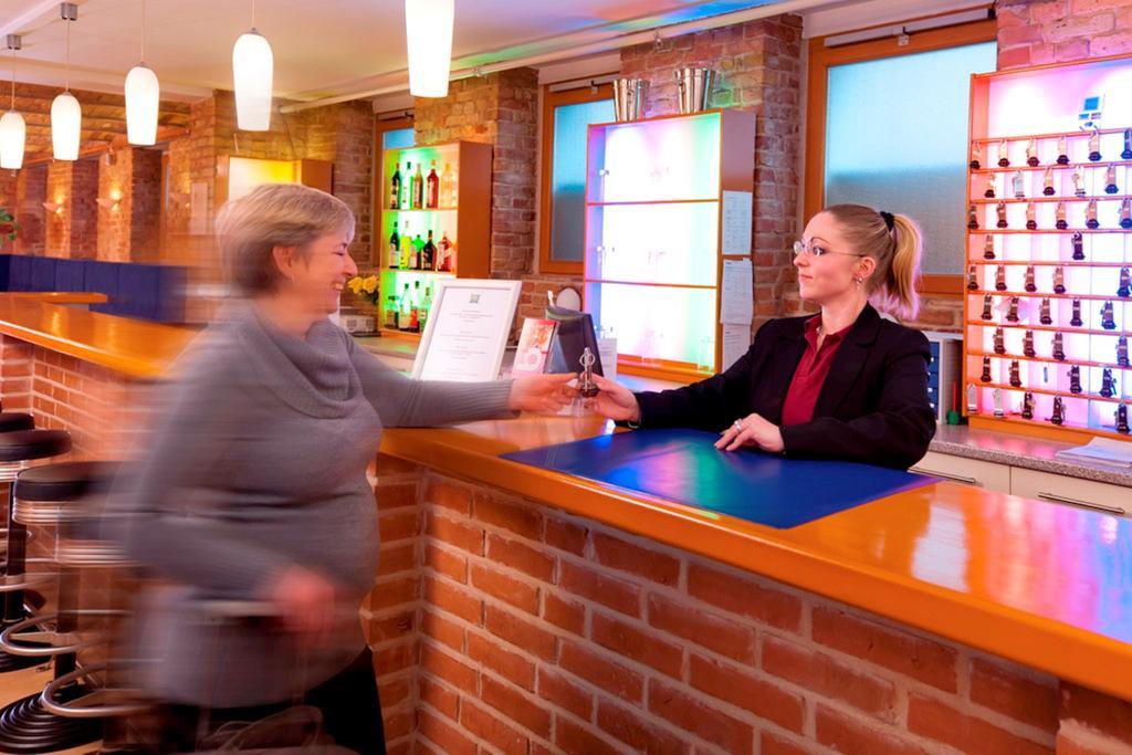 Ibis Styles Berlin City Ost Étterem fotó