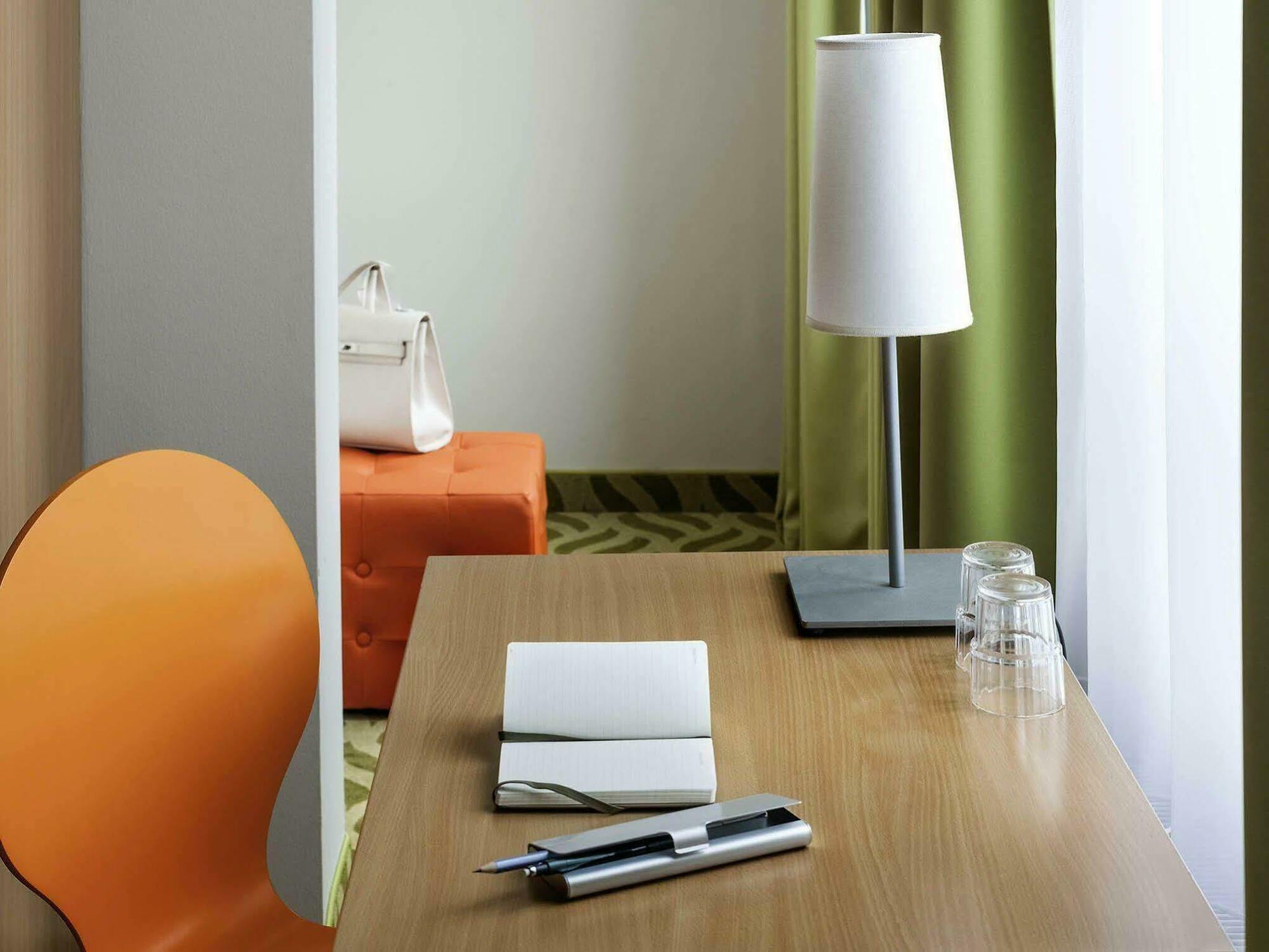 Ibis Styles Berlin City Ost Kültér fotó